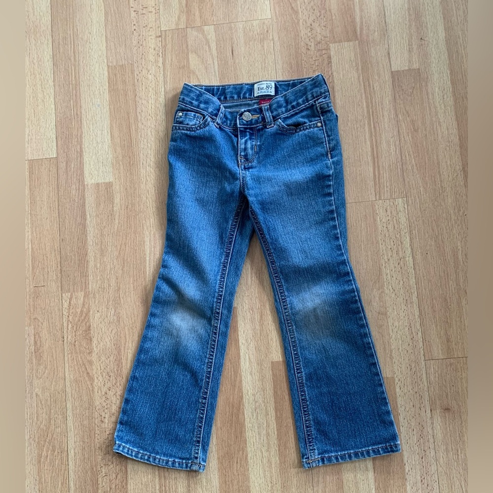 Girls bootcut jeans Est 89 Size 5